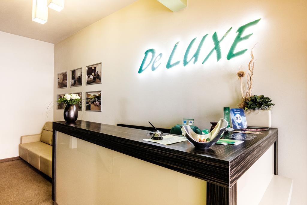 Hotel Deluxe With Free Wellness And Fitness Centrum Neutra Exterior foto